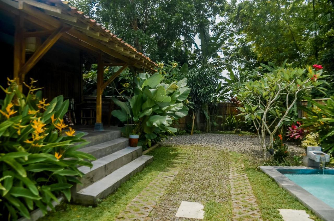 Villa Nextdoor Nature Yogyakarta Bantul Luaran gambar
